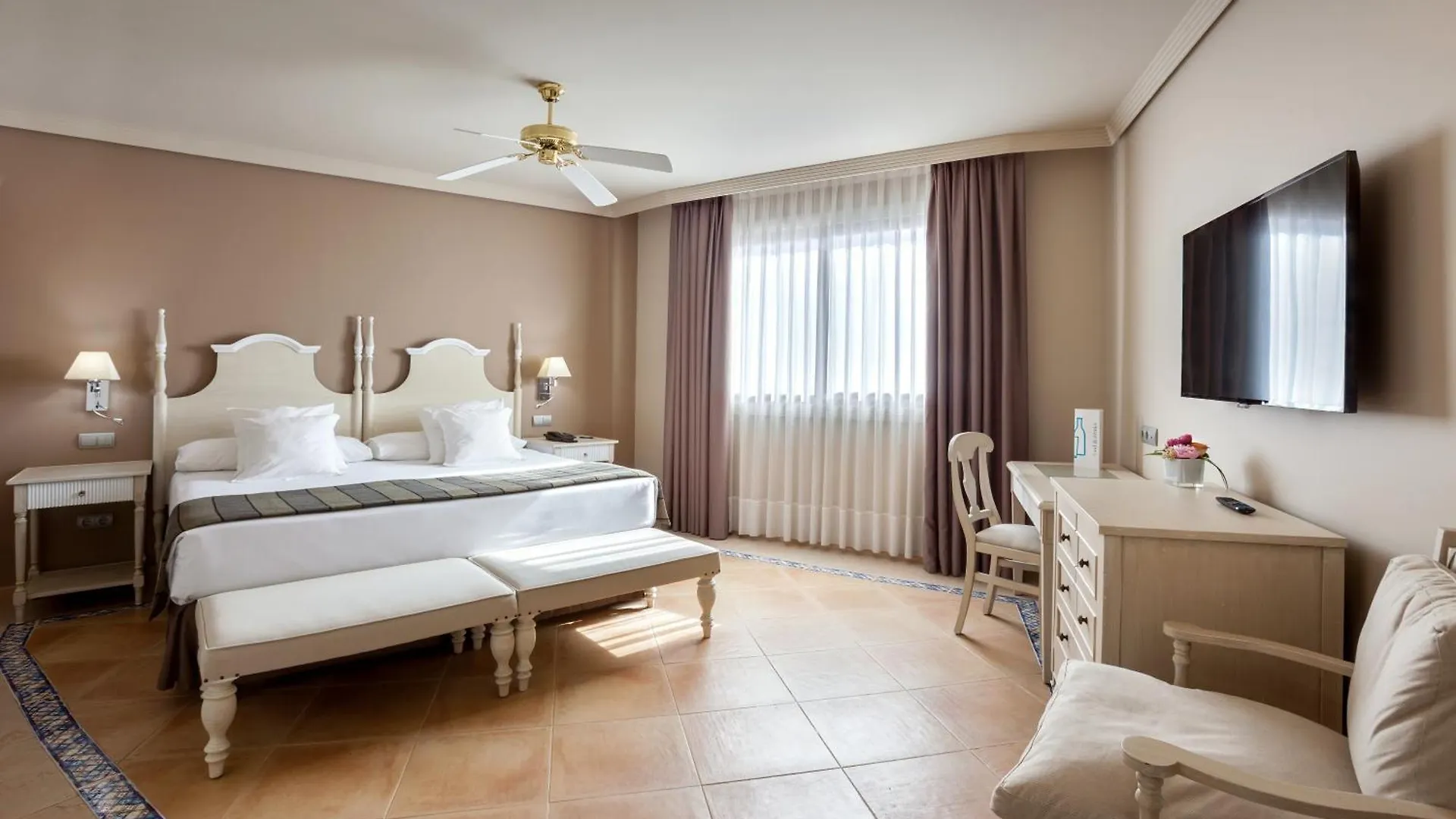 Barcelo Marbella Hotel 4*,