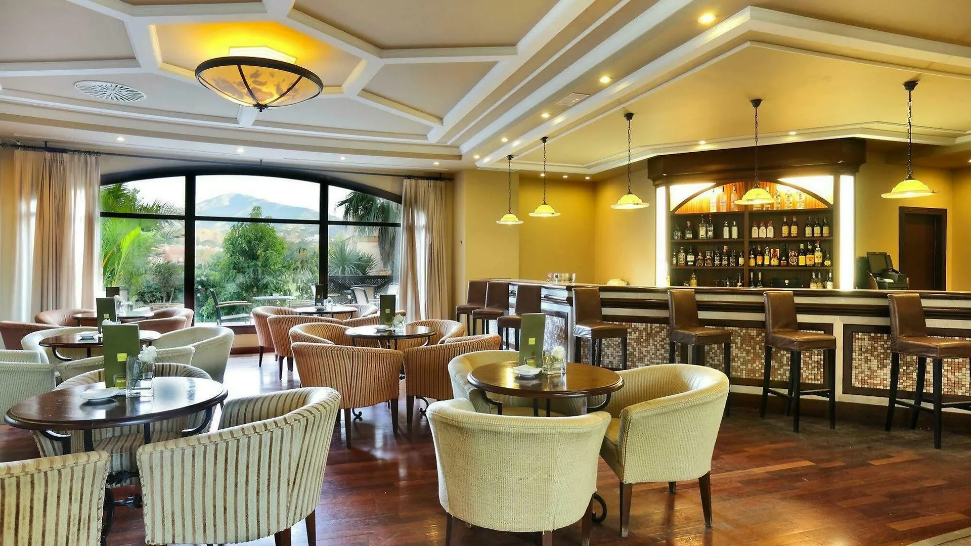 Hotel Barcelo Marbellac 4*,